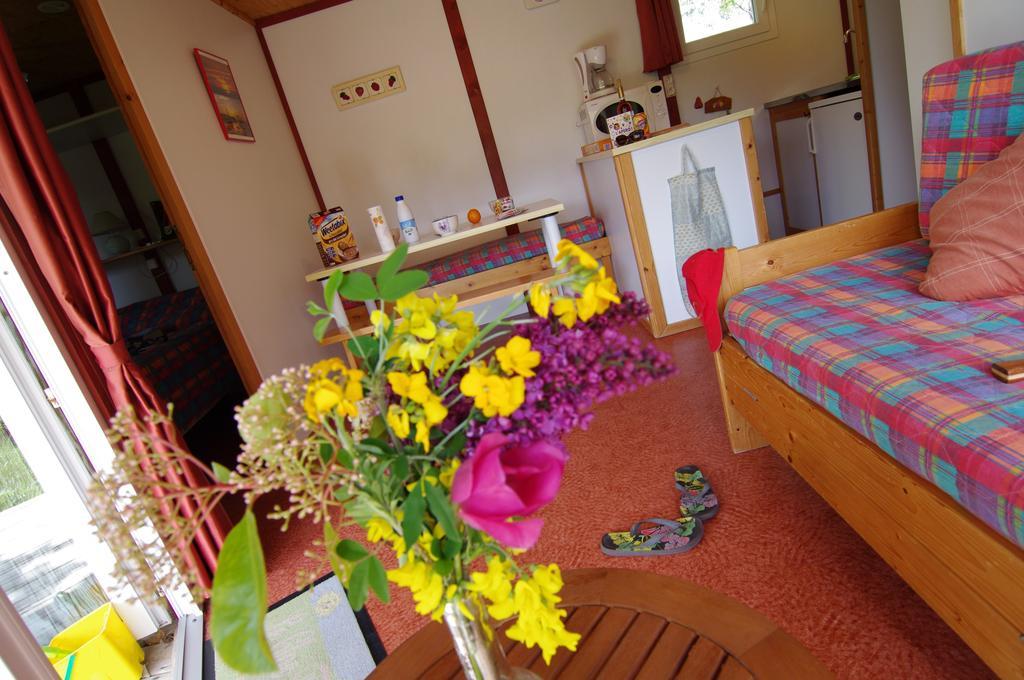 Hotel Le Clos Fleuri Médis Zimmer foto