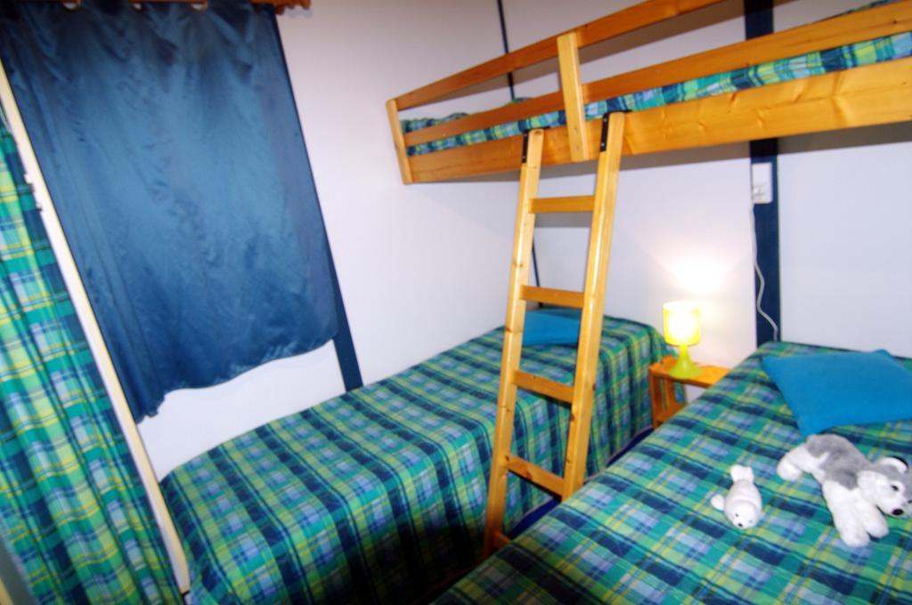 Hotel Le Clos Fleuri Médis Zimmer foto